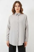 Kadın Oversize Kesim Basic Pamuklu Açık Gri Tesettür Gömlek