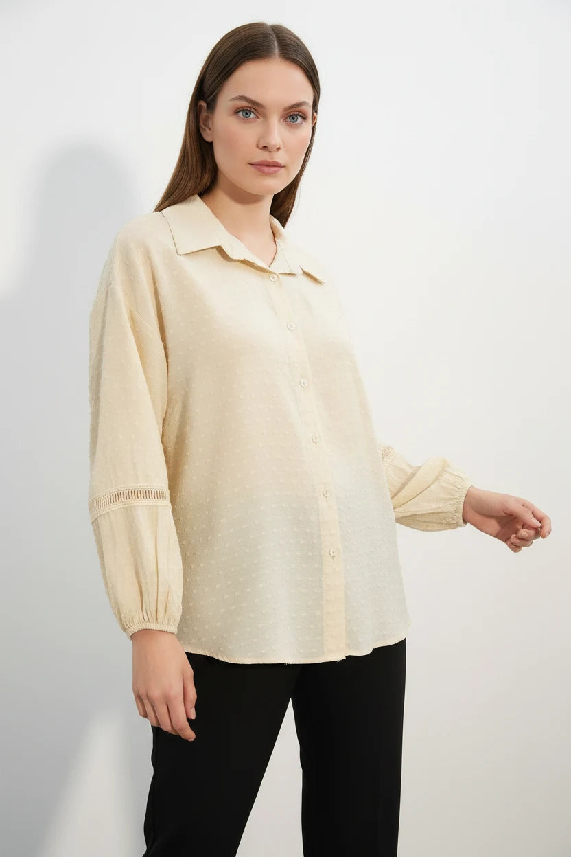 Kadın Oversize Desenli Krem Gömlek
