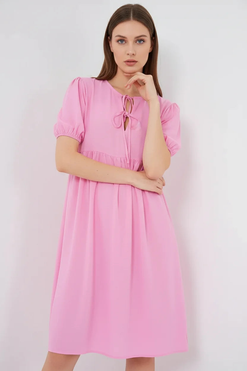 Kadın Yuvarlak Yaka Beli Büzgülü Kısa Kol Viskon Pembe Elbise