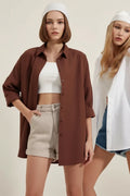 Kadın Oversize Kesim Basic Pamuklu Beyaz ve Kahve Gömlek