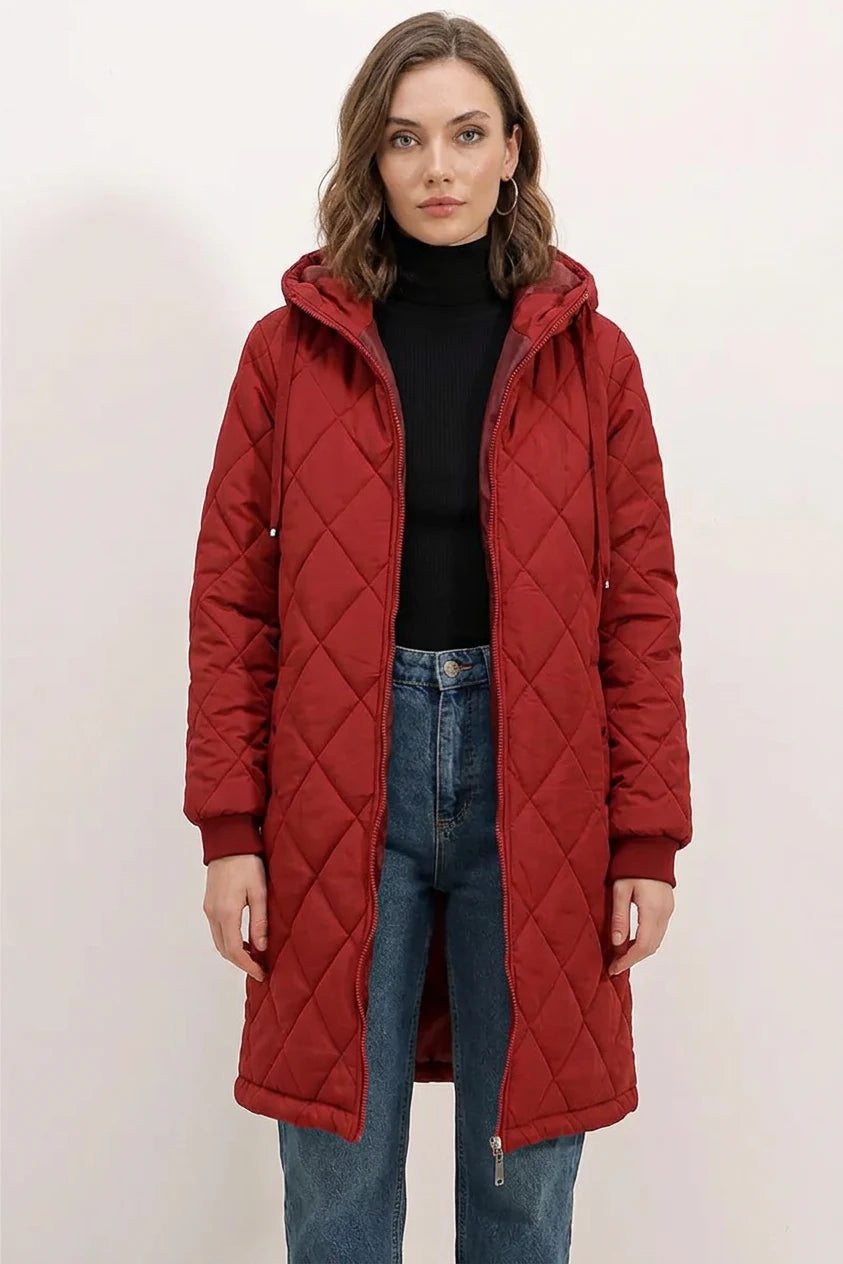 Kadın Kapüşonlu Kapitone Bordo Mont
