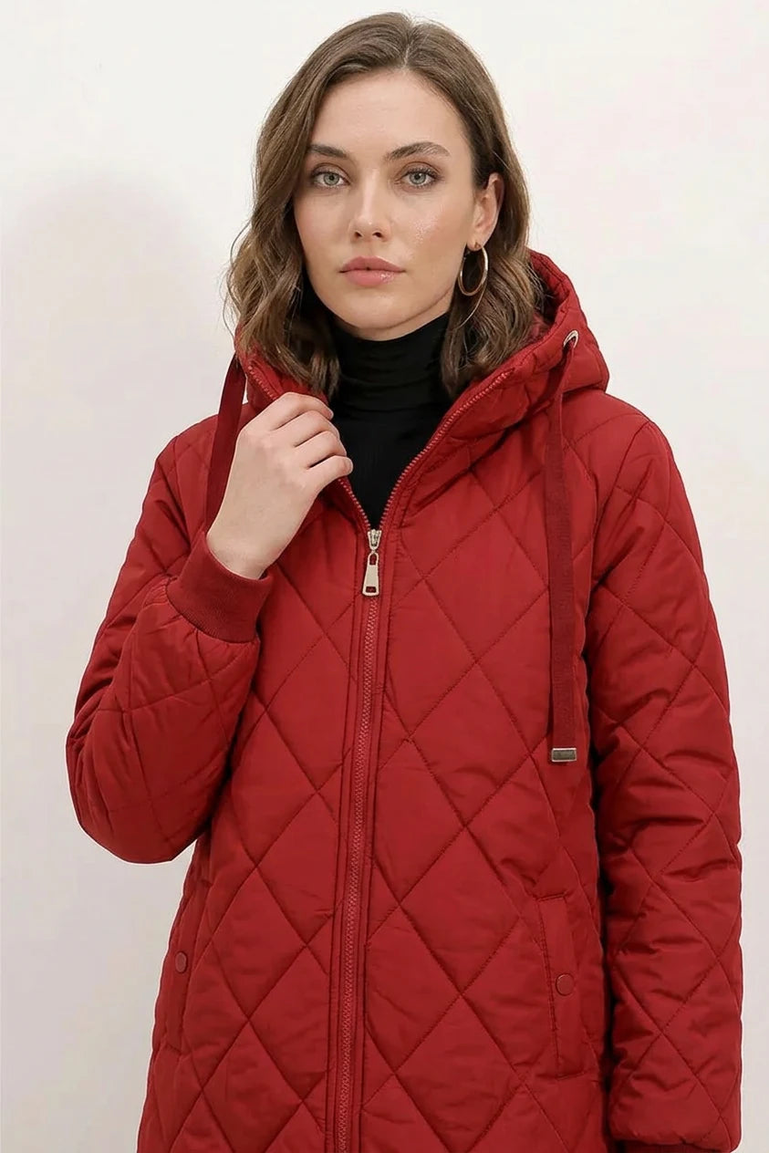 Kadın Kapüşonlu Kapitone Bordo Mont