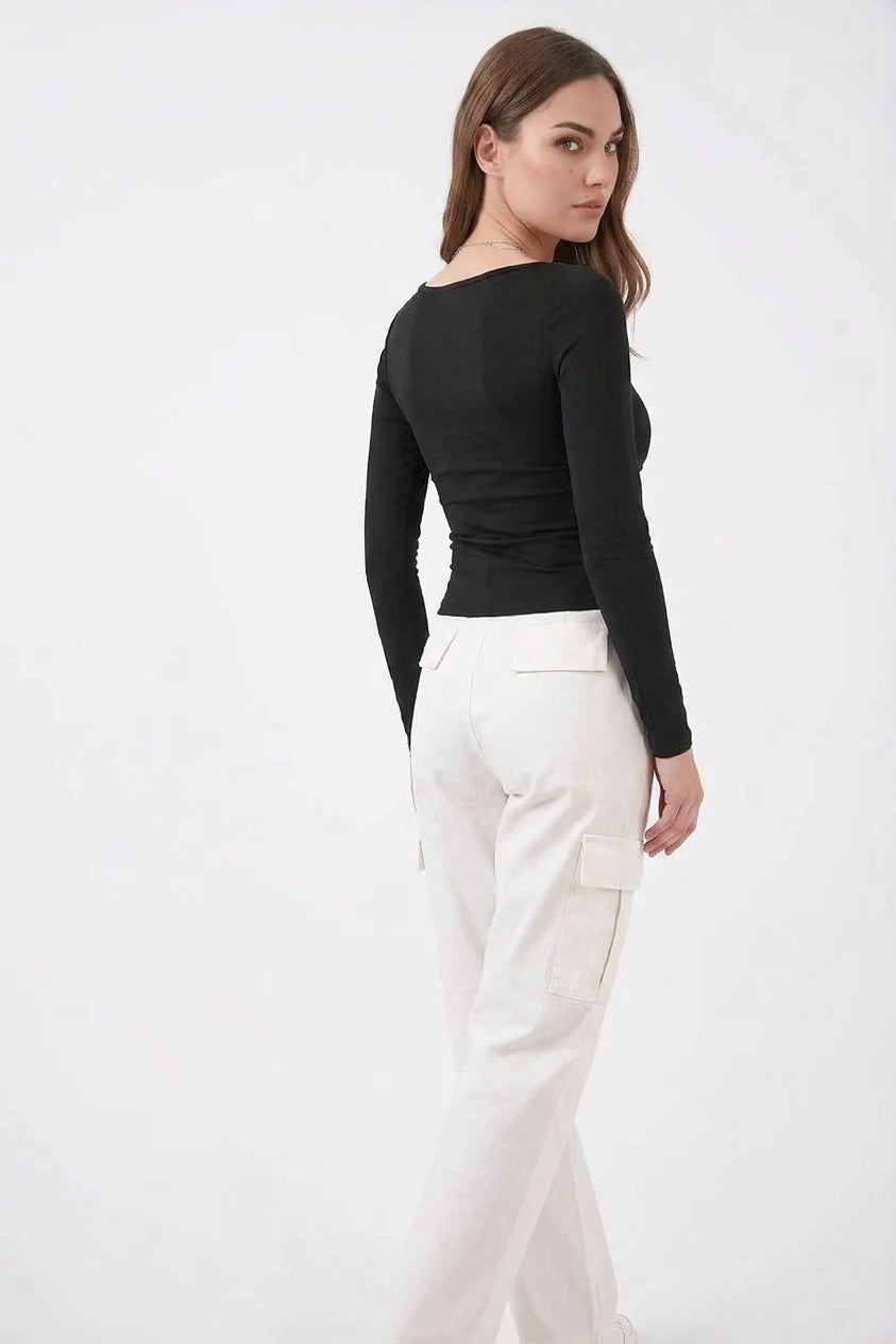 Kadın Kare Yaka Slim Fit Uzun Kol Siyah Bluz