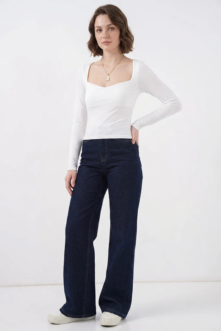 Kadın Kare Yaka Slim Fit Uzun Kol Beyaz Bluz
