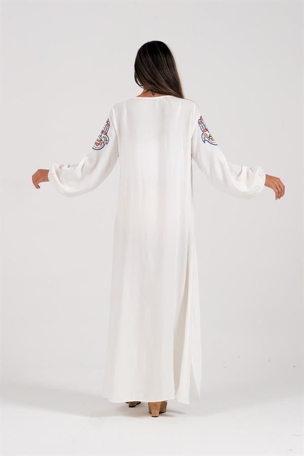 Beyaz V Yaka Kolları Ve Yakası Fatima Eli Nakışlı Uzun Elbise