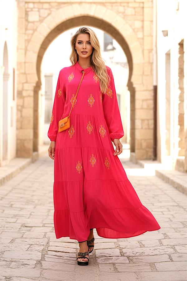 Pembe Önü Ve Kolları Otantik Nakışlı Eteği Kat Kat Uzun Elbise