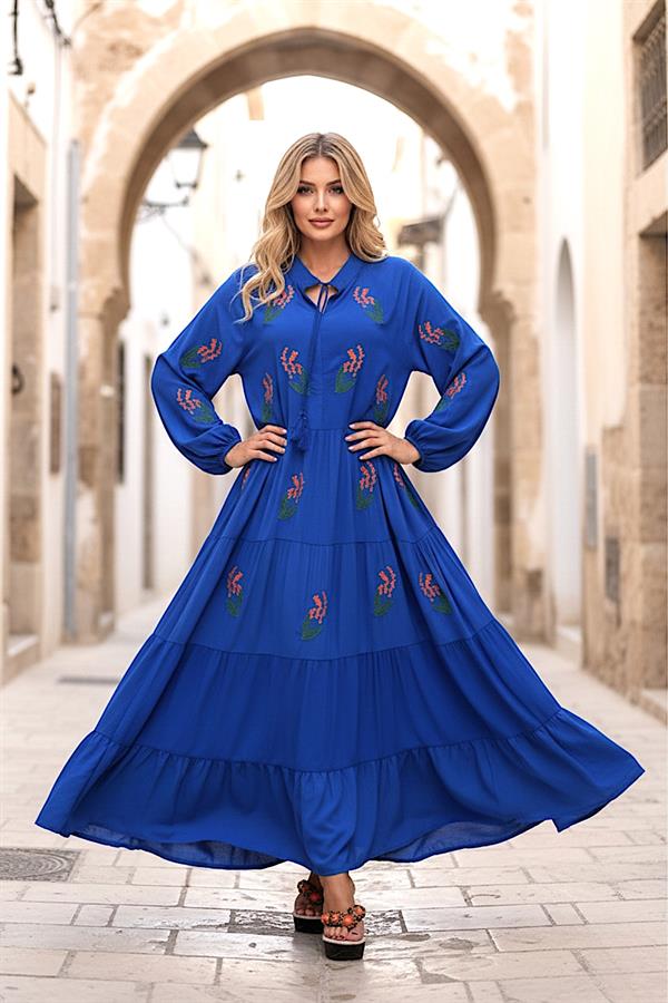 Saks Mavi Önü Ve Kolları Çiçek Nakışlı Eteği Kat Kat Uzun Elbise