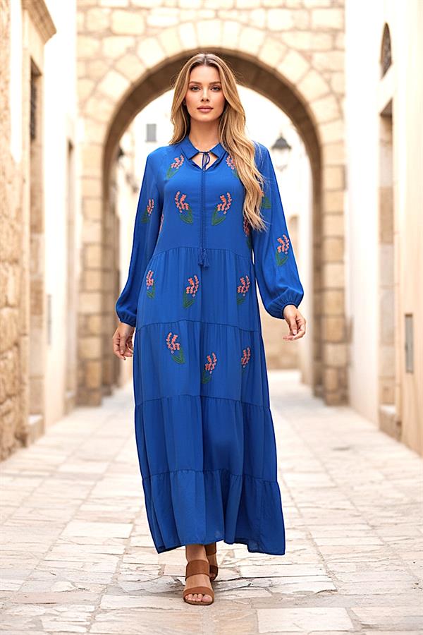 Saks Mavi Önü Ve Kolları Çiçek Nakışlı Eteği Kat Kat Uzun Elbise
